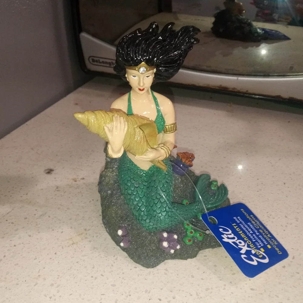 Fish tank decorations got bulk